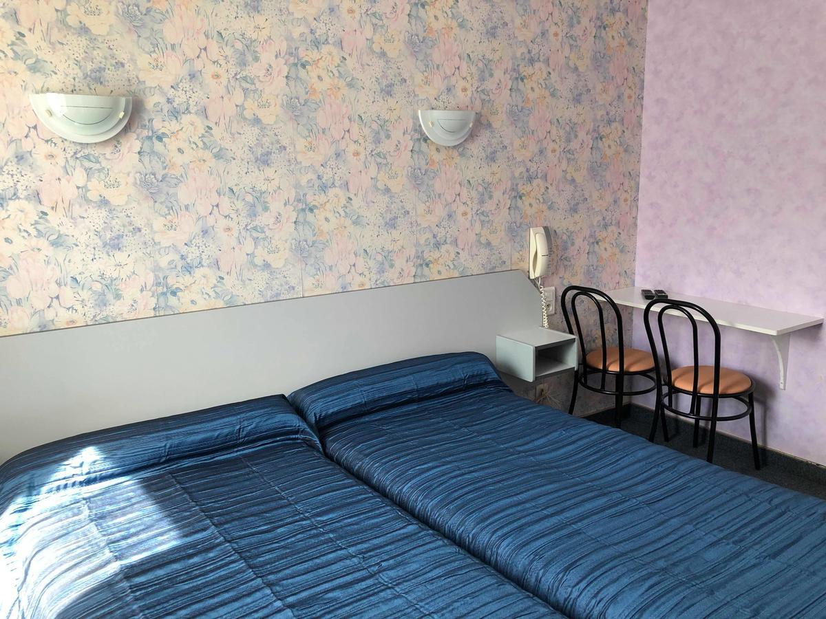 Hotel Des Voyageurs Saint-Chély-dʼAubrac Eksteriør bilde